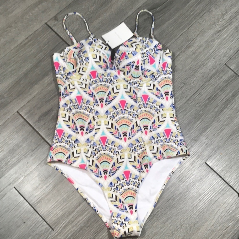 ONDADEMAR NWT 2379/HAV ONE PIECE UNDERWIRE SWIMSUIT size L